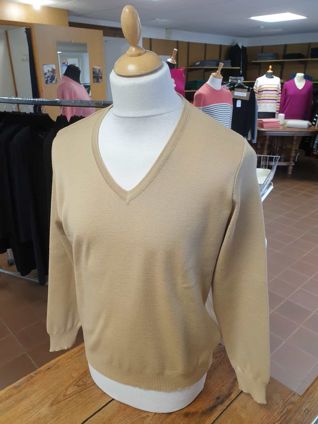 Pull col v Coutances – Image 5